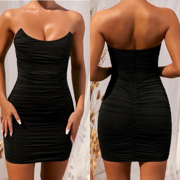 Oh Polly Womens Strapless Ruched Bandeau Mini Dress Size US 4 Black Party NWT - Picture 11 of 11